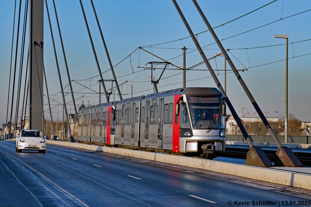 Wagen 4312 u.a. | Oberkasseler Brücke | 13.01.2025